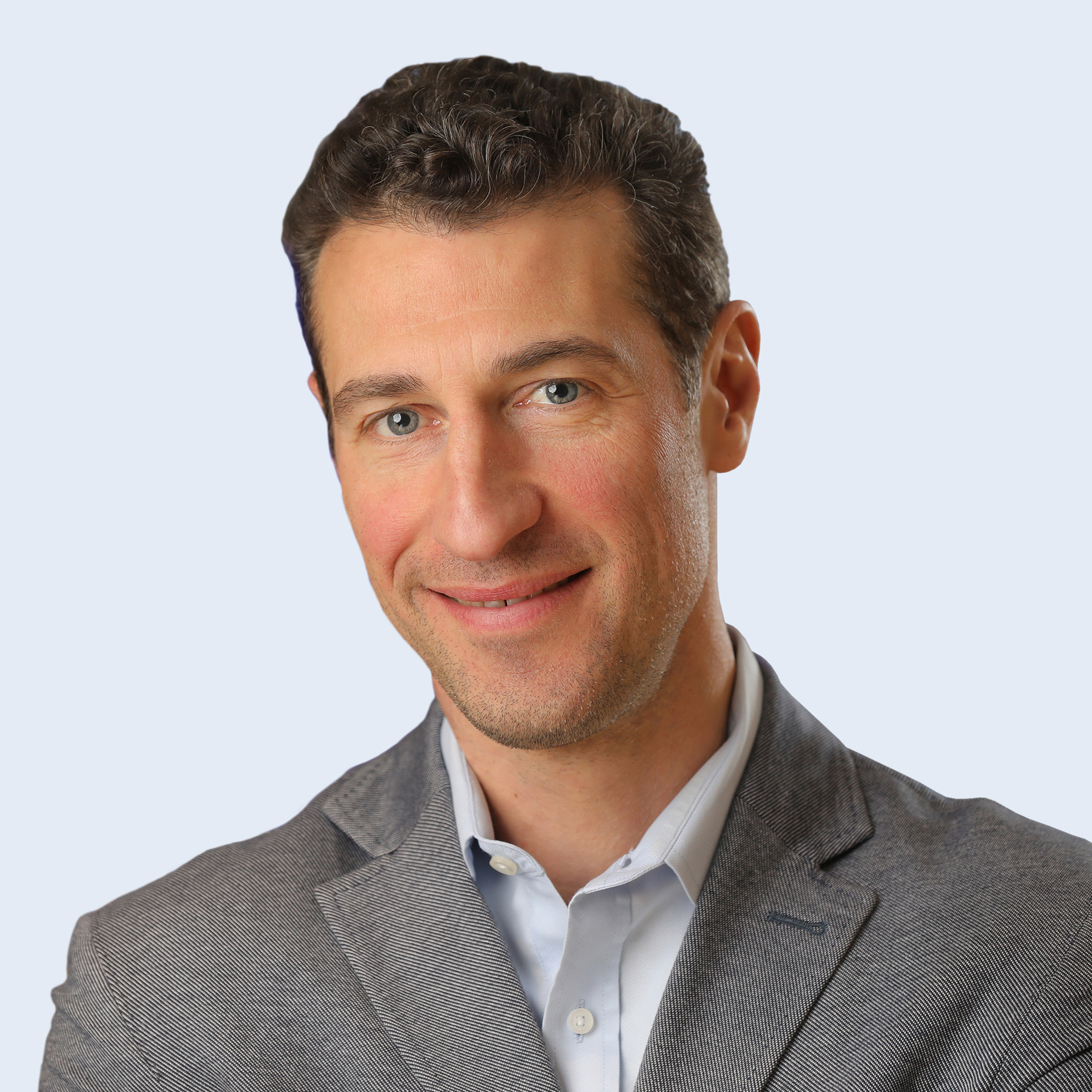 Headshot of Daniel Switzer